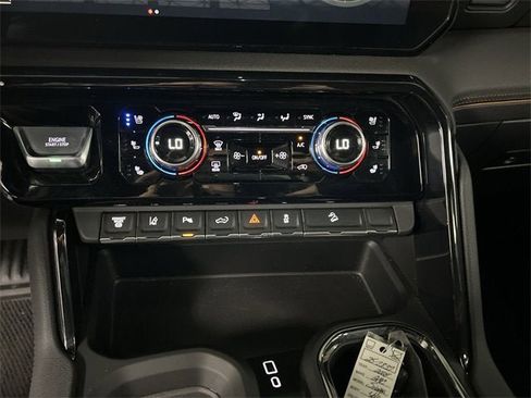 Certified 2024 GMC Sierra 2500 AT4 w/ Technology Package image 17