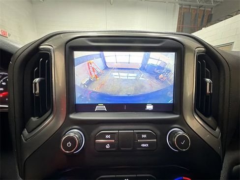 Certified 2021 Chevrolet Silverado 1500 RST image 17