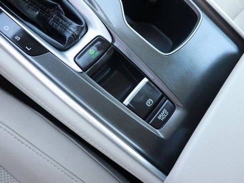 Used 2020 Honda Accord EX-L image 18