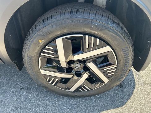 New 2026 Nissan Kicks SV w/ Cold Weather Package FWD image 9