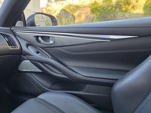 Used 2017 INFINITI Q60 w/ Premium Plus Package 3.0T image 29