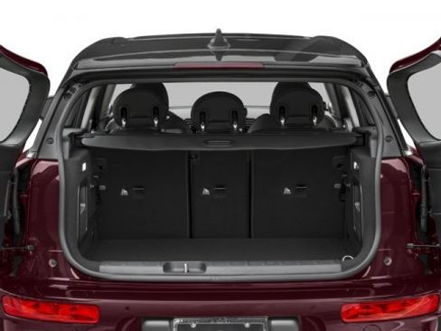 Used 2017 MINI Cooper Clubman S image 12