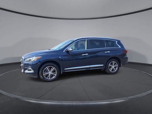 Used 2019 INFINITI QX60 Luxe w/ Essential Package image 4