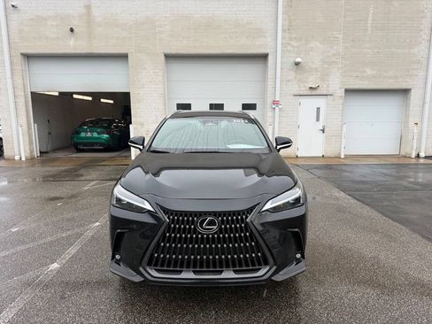 Used 2022 Lexus NX 250 FWD w/ Towing Package (2000 Lbs) image 2