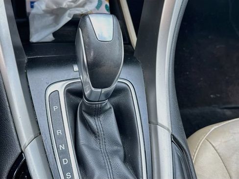 Used 2015 Ford Fusion SE w/ Equipment Group 202A FWD image 23