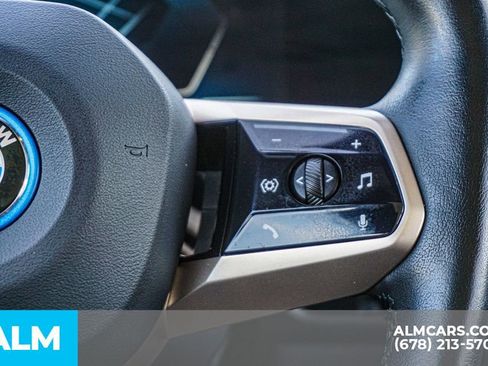 Used 2022 BMW iX xDrive50 w/ Convenience Package image 31