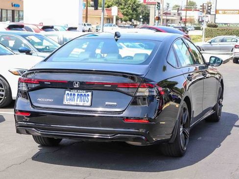 Used 2024 Honda Accord Sport image 11