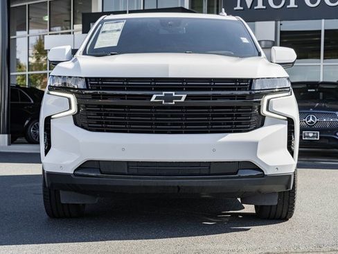 Used 2023 Chevrolet Suburban RST image 2