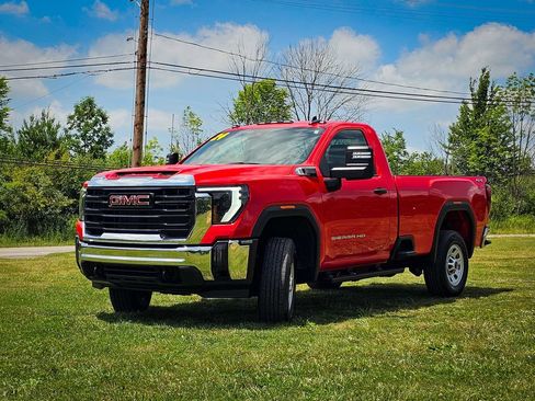 Used 2024 GMC Sierra 3500 Pro w/ Convenience Package AWD/4WD image 9