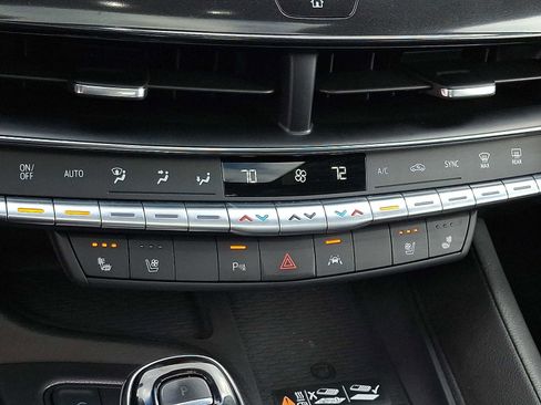 Certified 2022 Cadillac CT5 Premium Luxury image 15