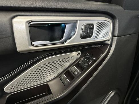 Used 2020 Ford Explorer ST w/ ST Street Pack image 30