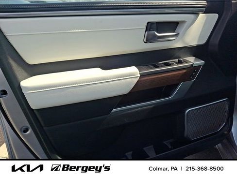 Used 2022 Toyota Tundra Capstone AWD/4WD image 14