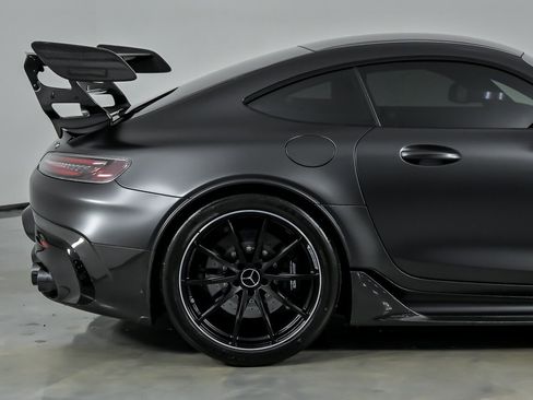 Used 2021 Mercedes-Benz AMG GT Black Series image 13
