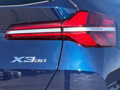 Used 2026 BMW X3 xDrive30 w/ Premium Package image 13