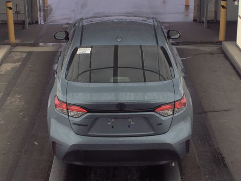 Used 2023 Toyota Corolla LE w/ LE Premium Package FWD image 10