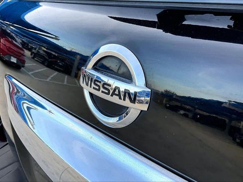 Used 2020 Nissan Armada SL w/ Premium Package image 30