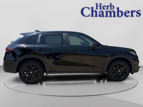 Used 2024 Honda HR-V Sport image 12