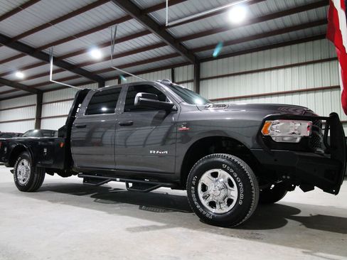 Used 2022 RAM 3500 Tradesman AWD/4WD image 14