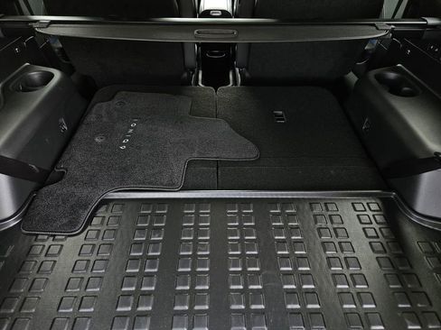 New 2026 Hyundai Ioniq 9 Calligraphy AWD/4WD image 11