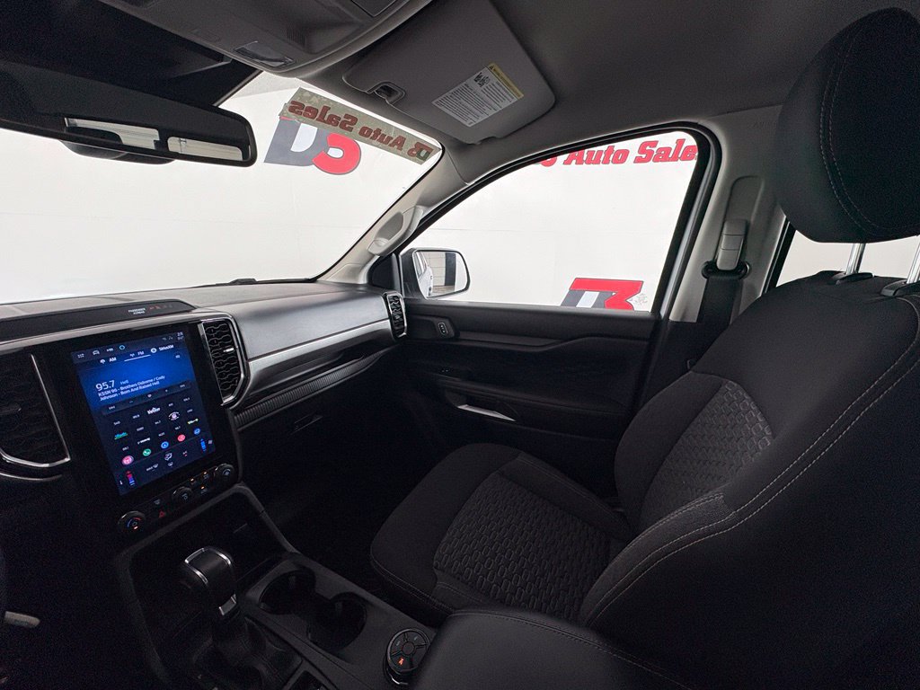 Used 2025 Ford Ranger XLT w/ FX4 Off-Road Package AWD/4WD image 31