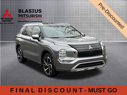 Used 2022 Mitsubishi Outlander SEL FWD image 1