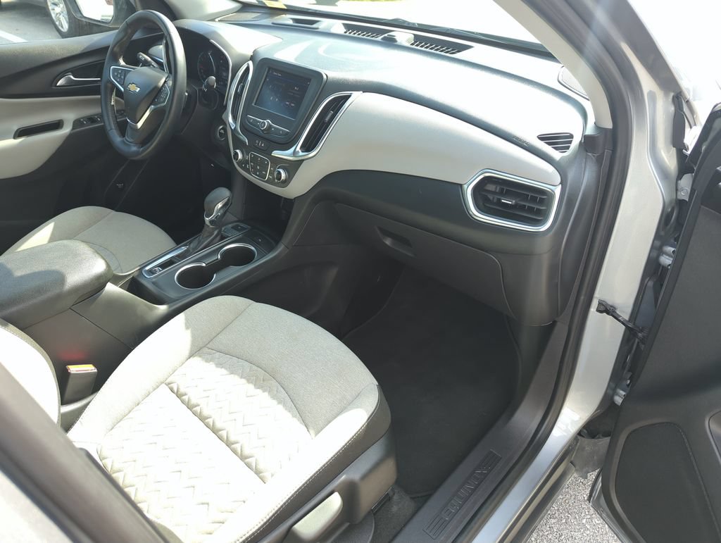 Used 2024 Chevrolet Equinox LT AWD/4WD image 34
