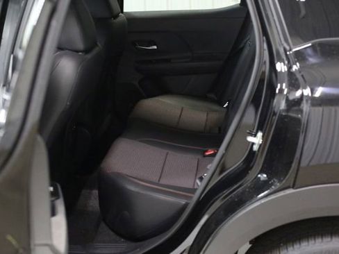 New 2026 Nissan Kicks SR w/ Cold Weather Package AWD/4WD image 19