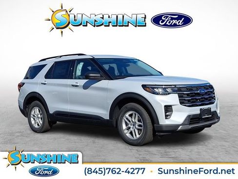 New 2026 Ford Explorer Active AWD/4WD image 1
