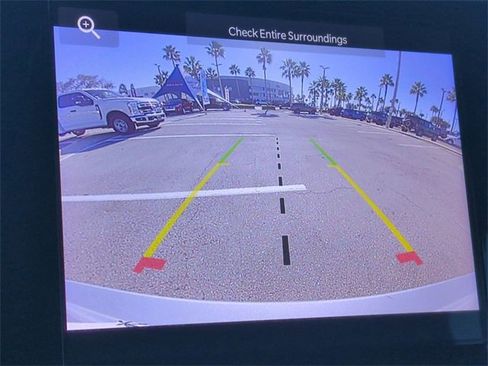 Used 2025 Jeep Grand Cherokee Laredo X image 21