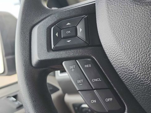 Used 2018 Ford F150 XLT AWD/4WD image 26