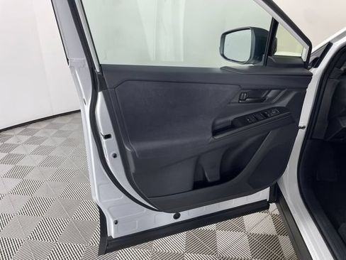 New 2026 Toyota C-HR AWD/4WD image 5