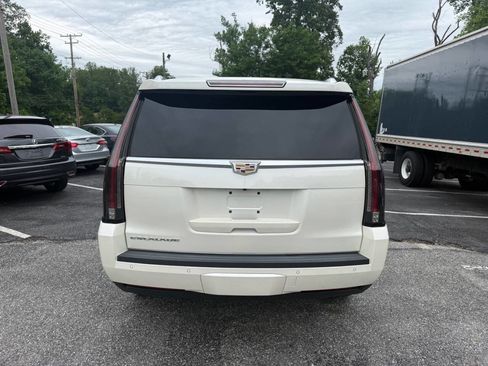 Used 2015 Cadillac Escalade Premium AWD/4WD image 6