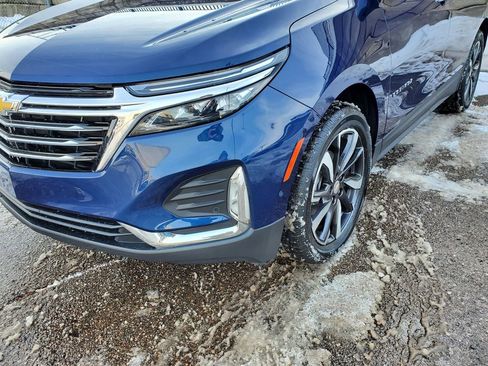 Used 2023 Chevrolet Equinox Premier image 11