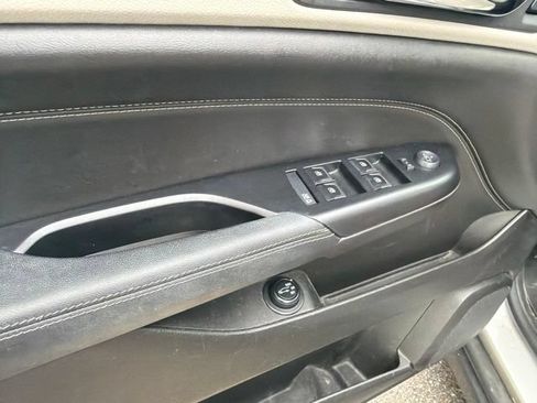 Used 2014 Cadillac SRX Luxury AWD/4WD image 13