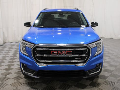 Used 2024 GMC Terrain AT4 AWD/4WD image 37