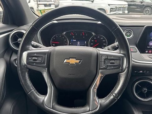 Used 2019 Chevrolet Blazer LT AWD/4WD image 19