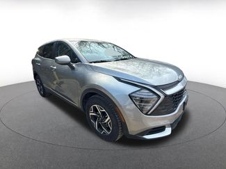 Used 2025 Kia Sportage LX video 2