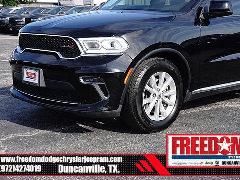 Used 2021 Dodge Durango SXT w/ 3rd Row Seating Group RWD image 40