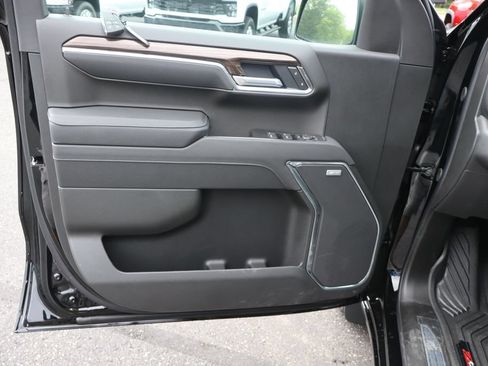 New 2026 Chevrolet Silverado 1500 RST w/ Safety Package AWD/4WD image 4