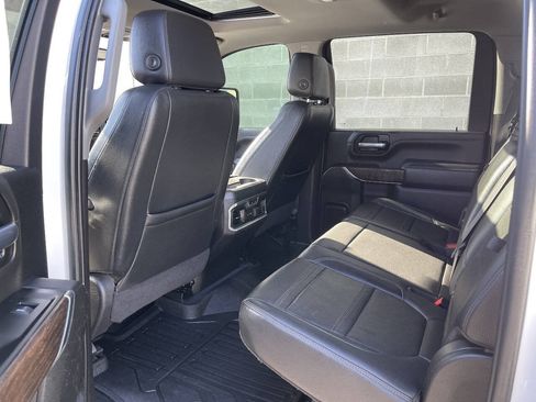 Used 2021 GMC Sierra 3500 Denali w/ Denali Ultimate Package AWD/4WD image 16