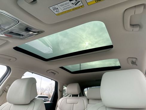 New 2025 Genesis GV80 2.5T Advanced image 25