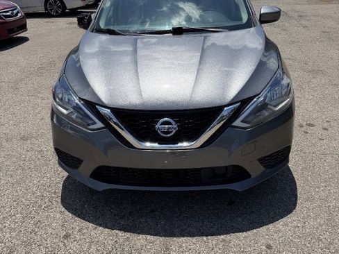 Used 2018 Nissan Sentra SV FWD image 5