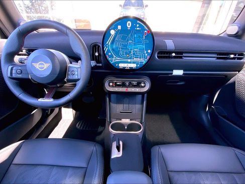 New 2026 MINI Cooper S image 5