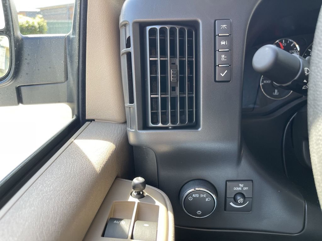 New 2026 GMC Savana 3500 w/ Driver Convenience Package RWD image 16