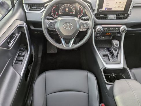 Used 2025 Toyota RAV4 XLE Premium image 12
