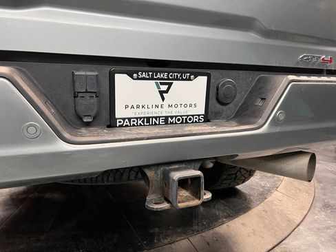 Used 2024 GMC Sierra 2500 AT4 w/ AT4 Preferred Package image 28