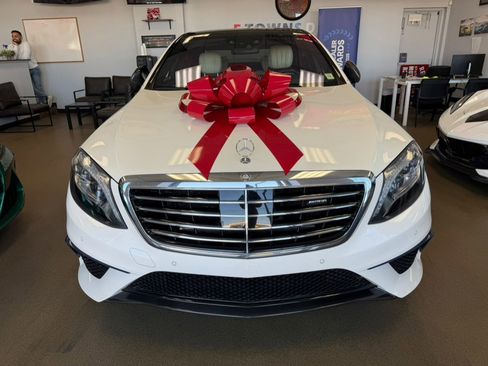 Used 2016 Mercedes-Benz S 63 AMG 4MATIC Sedan image 4