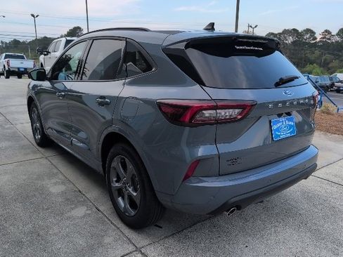 Used 2024 Ford Escape ST-Line w/ Tech Pack #1 image 5