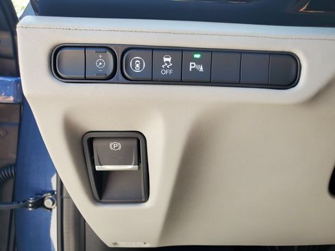 Used 2025 Acura MDX FWD w/ Technology Package image 21