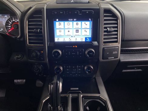 Used 2018 Ford F150 Raptor w/ Equipment Group 802A Luxury image 23